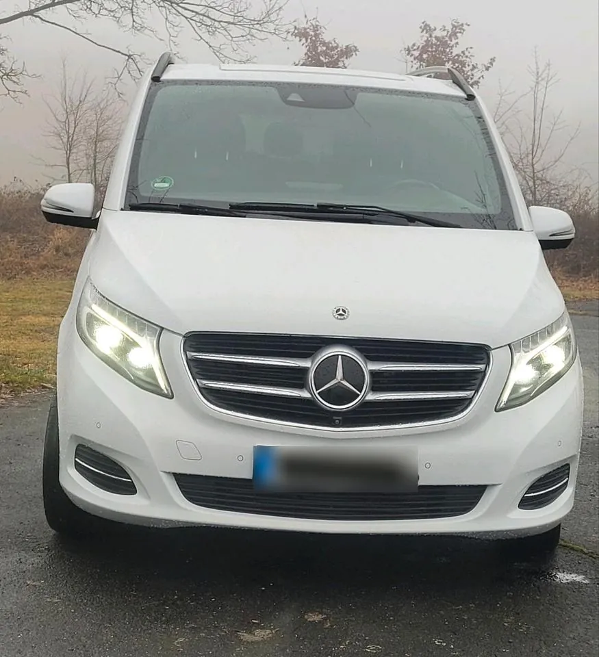 Mercedes-Benz V 250