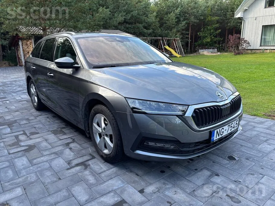 Skoda Octavia 2022 photo 2