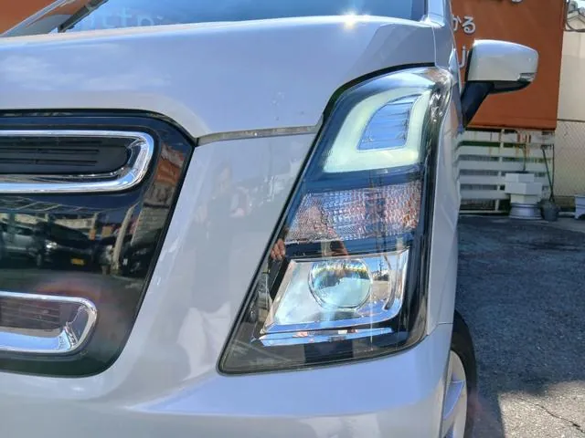 Suzuki Wagon R 2018 photo 3