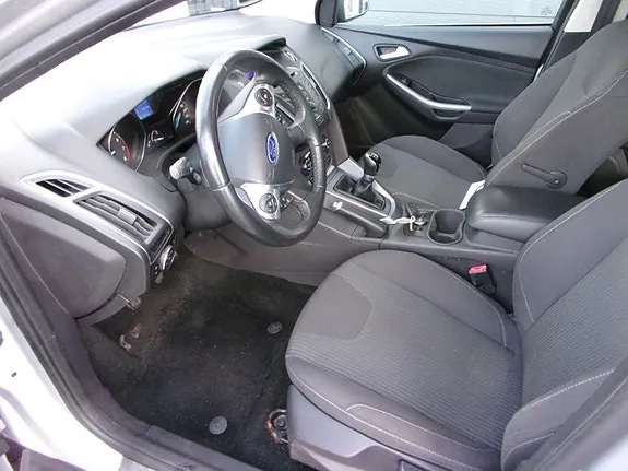 Ford Focus 2012 photo 4