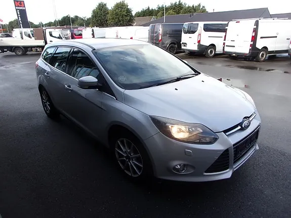 Ford Focus 2012 photo 5