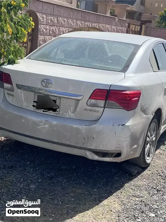 Toyota Avensis 2013 photo 2