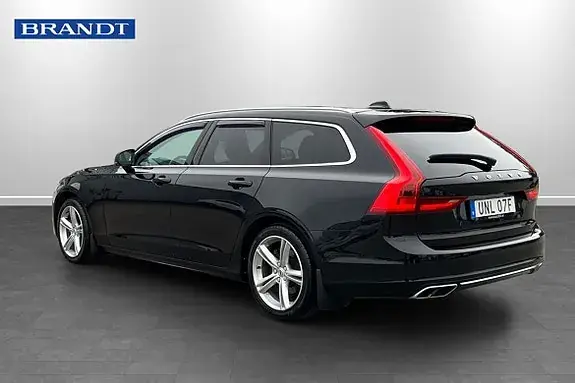 Volvo V90 2019 photo 2