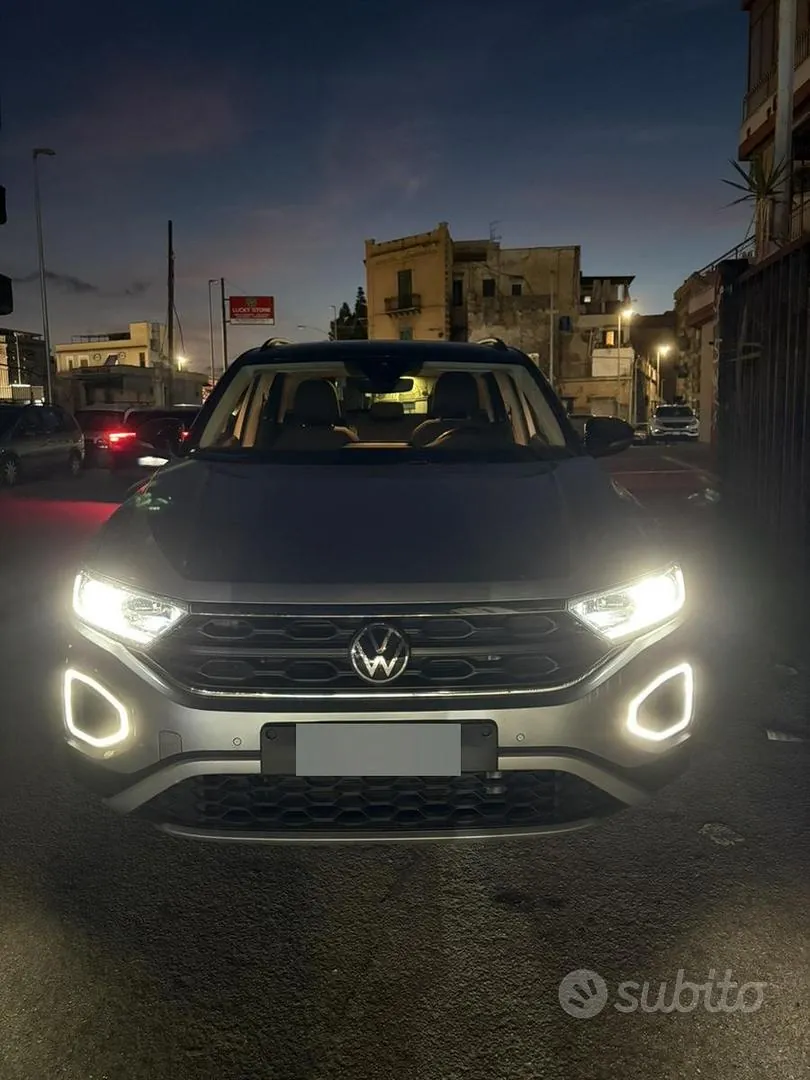 Volkswagen T-Roc 2024 photo 4
