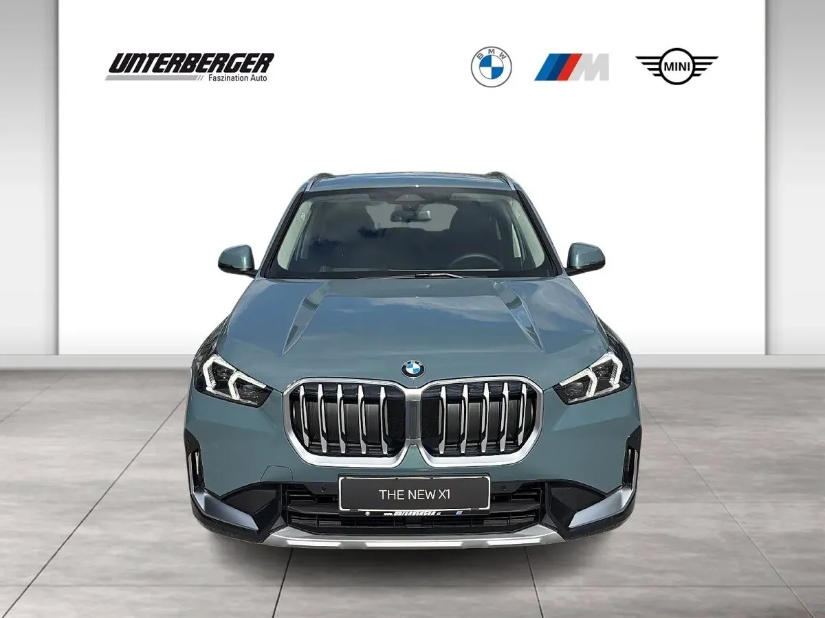 BMW X1 photo 3