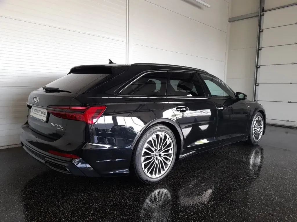 Audi A6 2021 photo 2