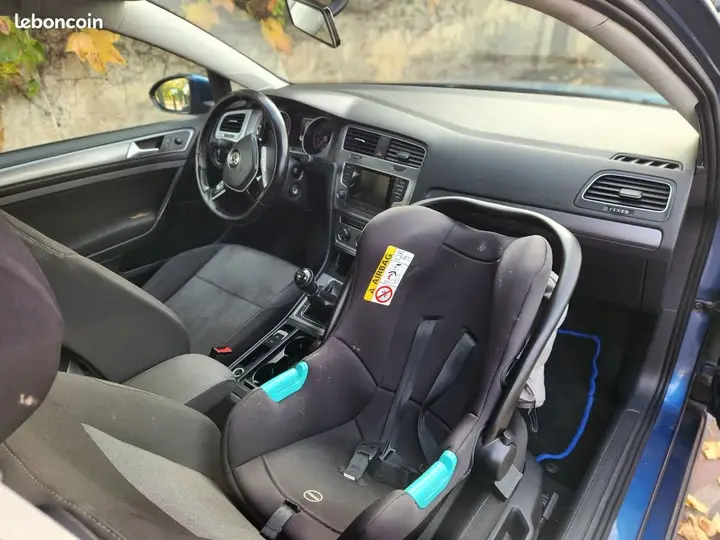 Volkswagen Golf 2013 photo 3