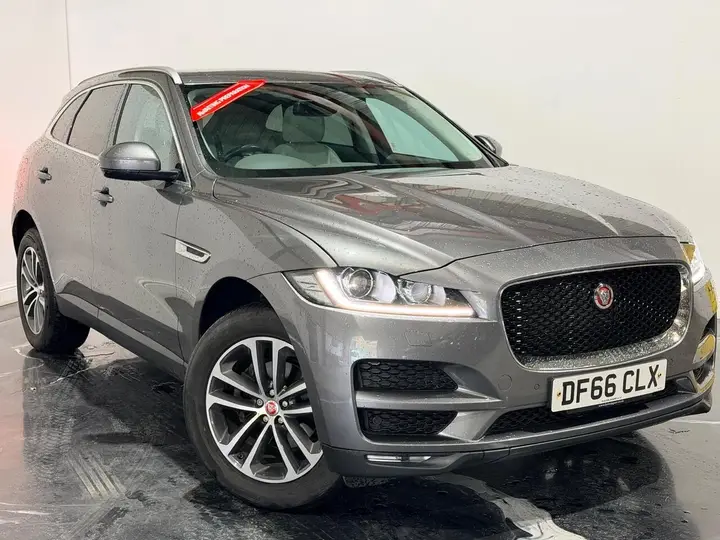 Jaguar F-Pace