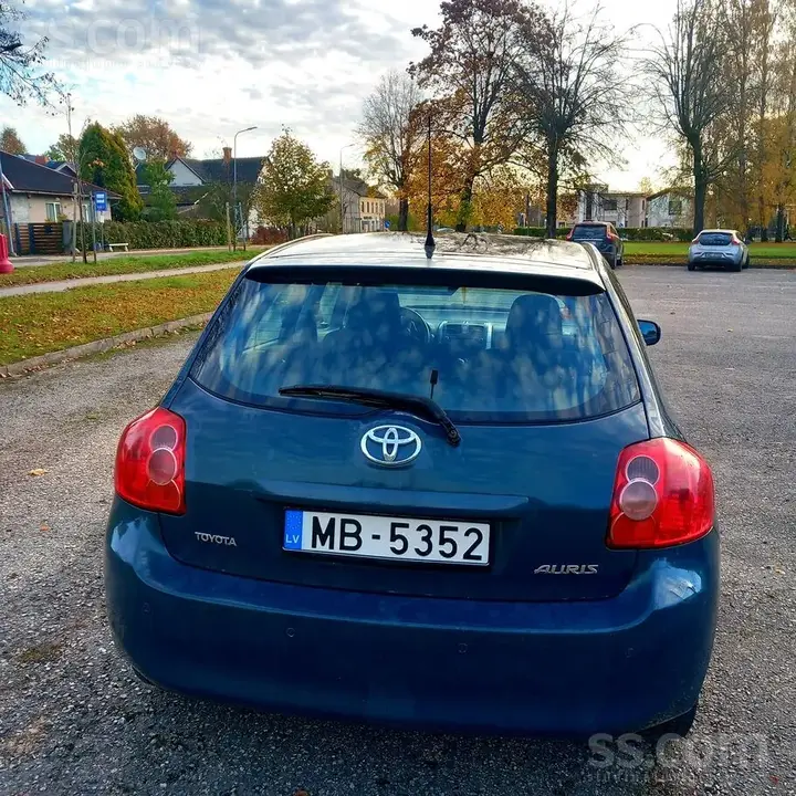 Toyota Auris