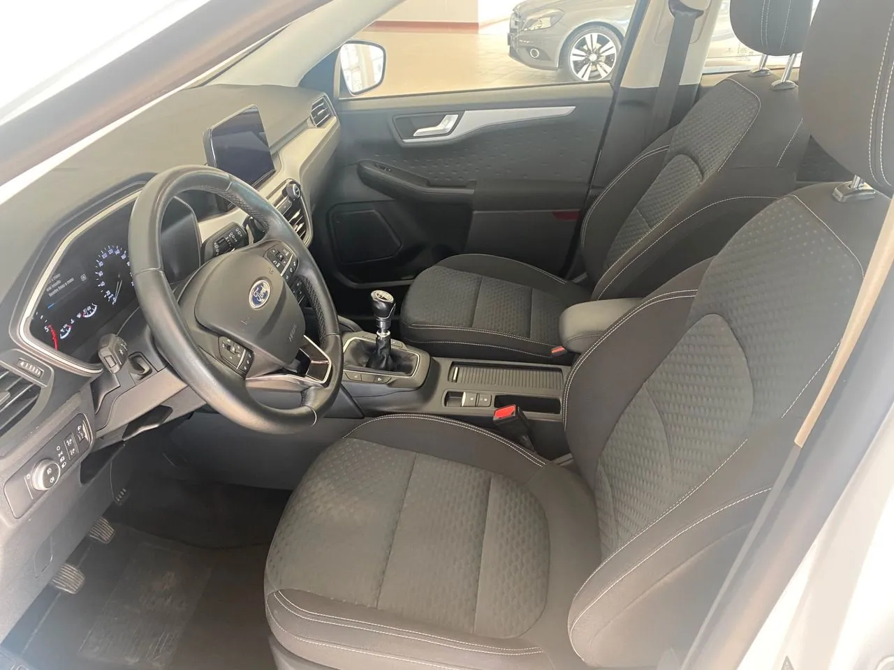 Ford Kuga 2021 photo 4