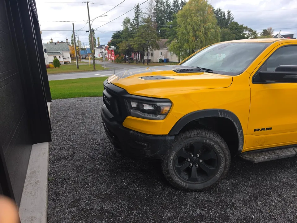 Dodge Ram 2023 photo 2