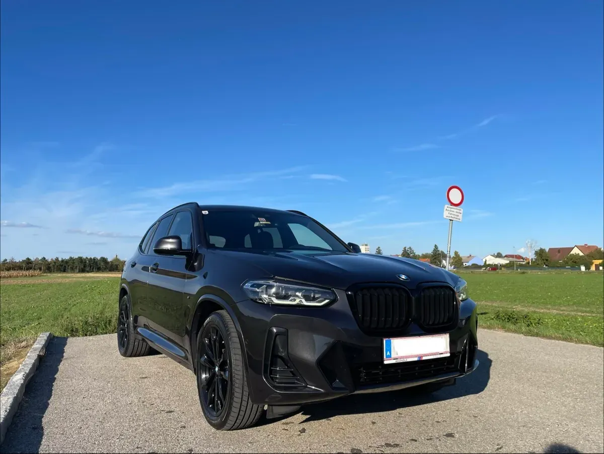 BMW X3 2023 photo 2