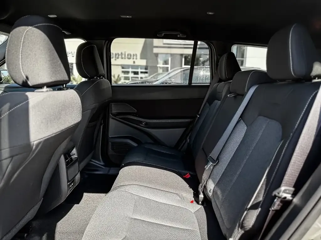 Jeep Cherokee 2026 photo 5