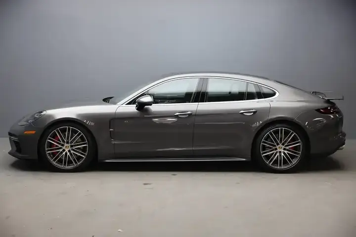 Porsche Panamera 2017 photo 2