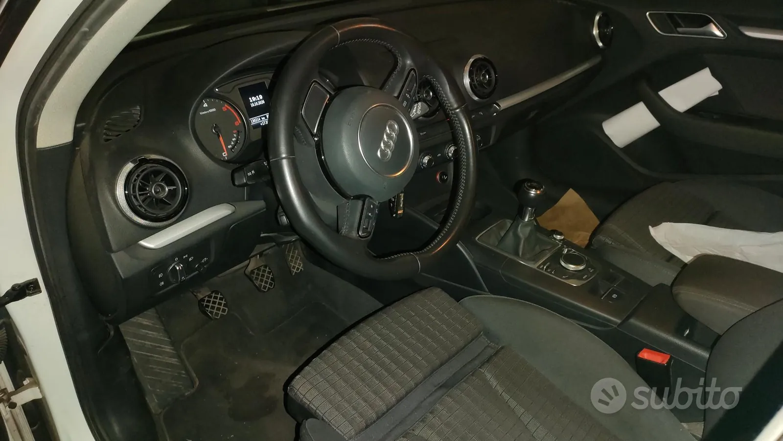 Audi A3 2014 photo 3