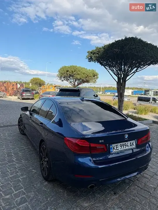 BMW 5 Series 2017 photo 5