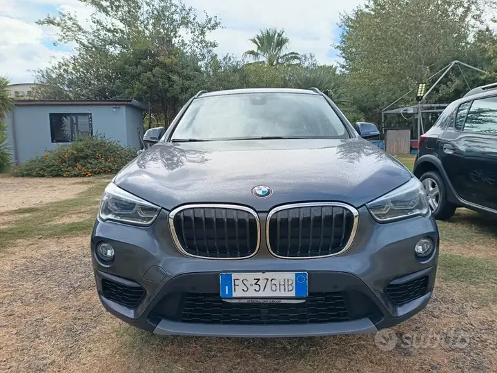 BMW X1