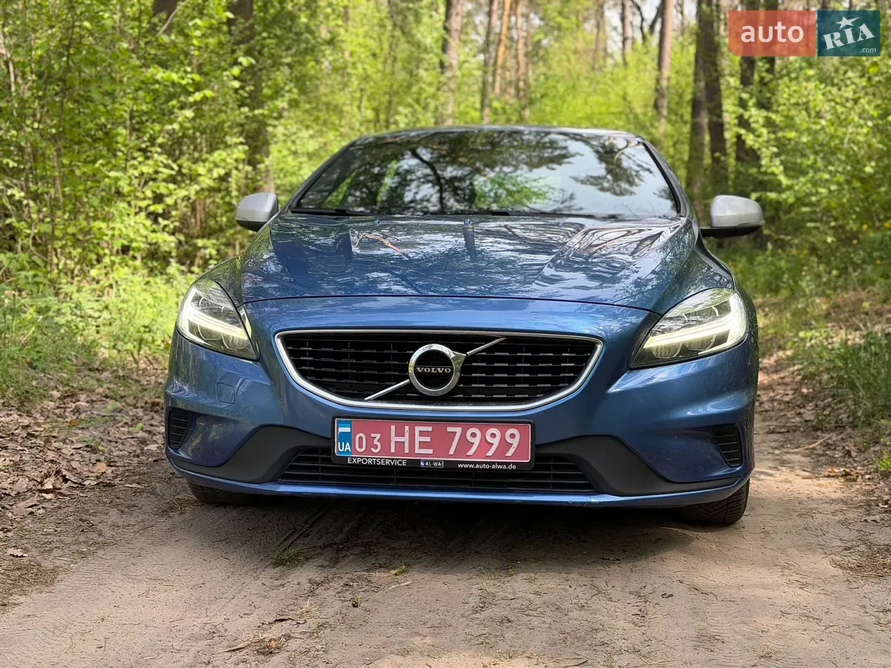 Volvo V40
