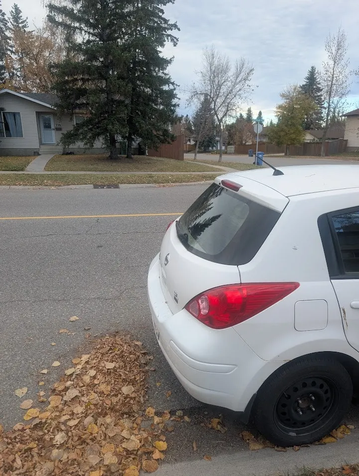 Nissan Versa 2009 photo 4