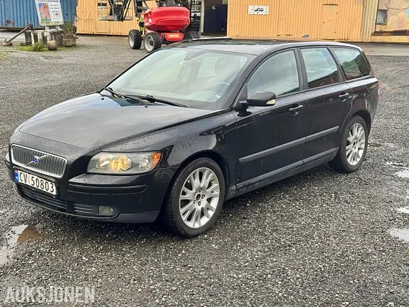 Volvo V50