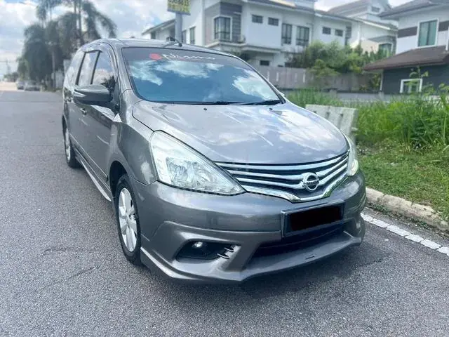 Nissan Grand Livina