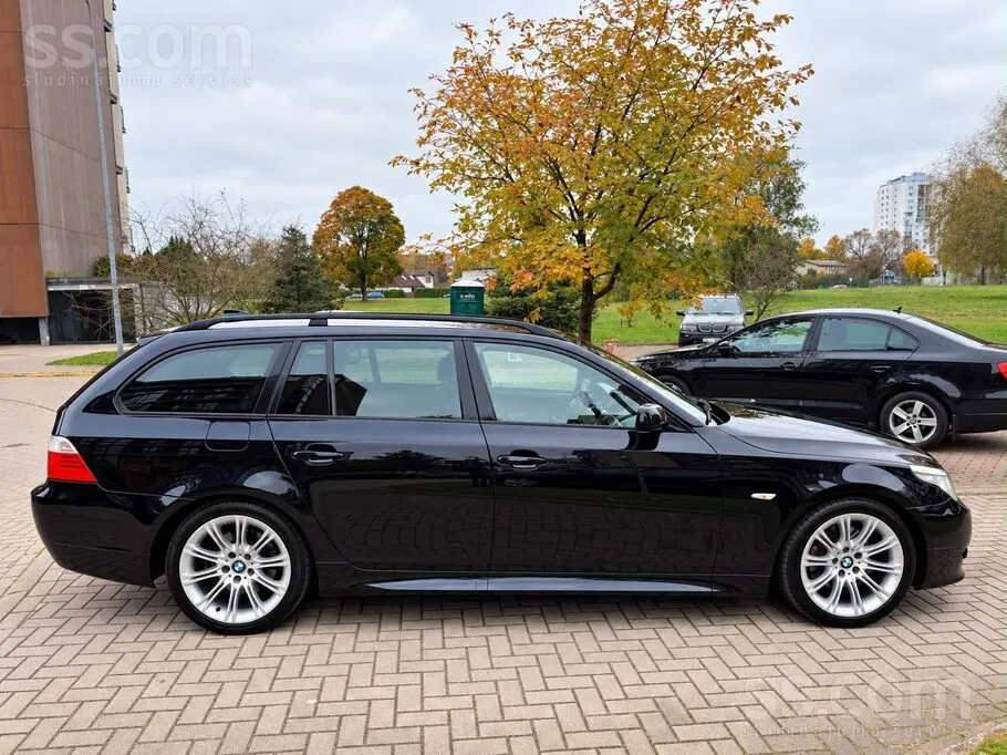BMW 5 Series 2009 photo 3
