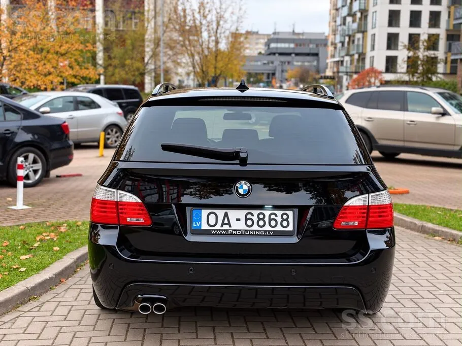 BMW 5 Series 2009 photo 4