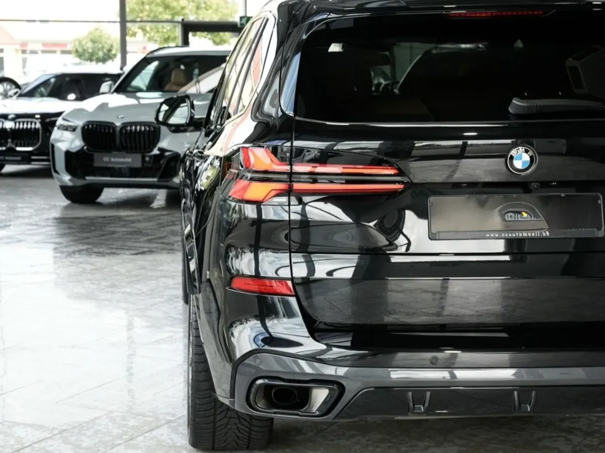 BMW X5 2025 photo 2