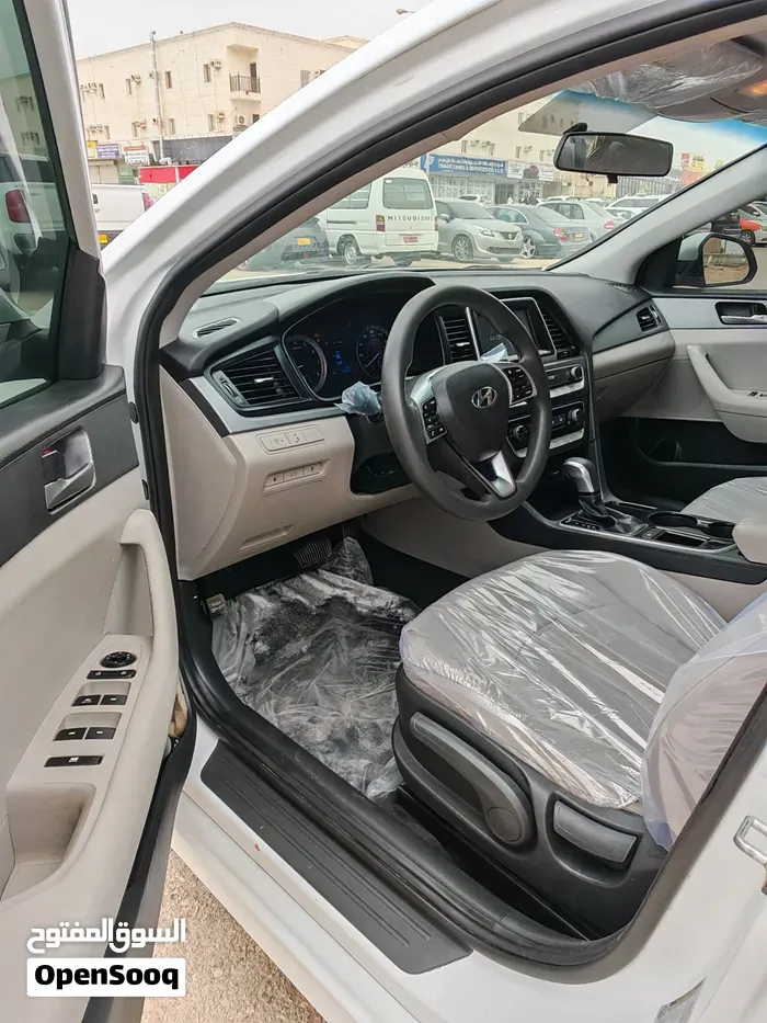 Hyundai Sonata 2019 photo 2