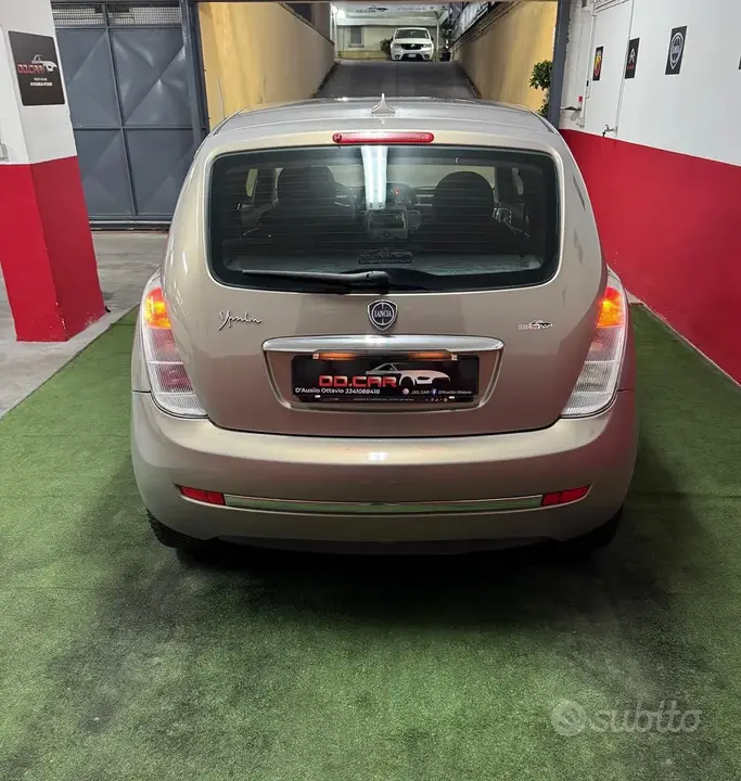 Lancia Ypsilon 2011 photo 5