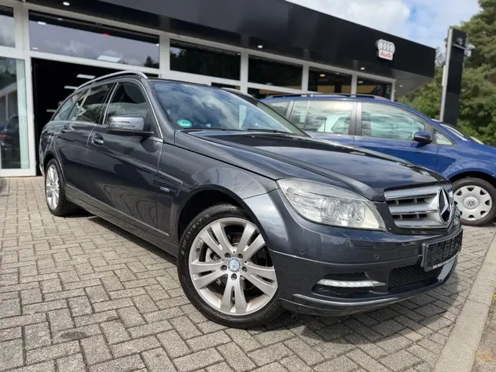 Mercedes-Benz C200
