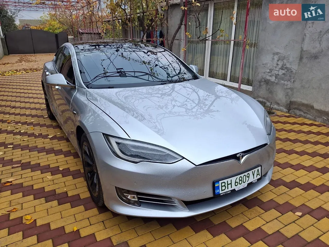 Tesla Model S