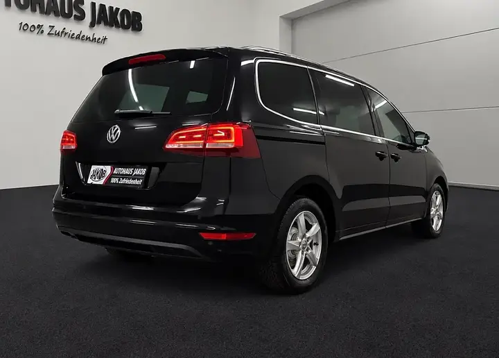 Volkswagen Sharan 2017 photo 3