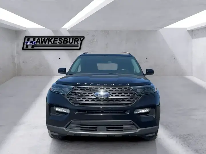 Ford Explorer 2023 photo 3