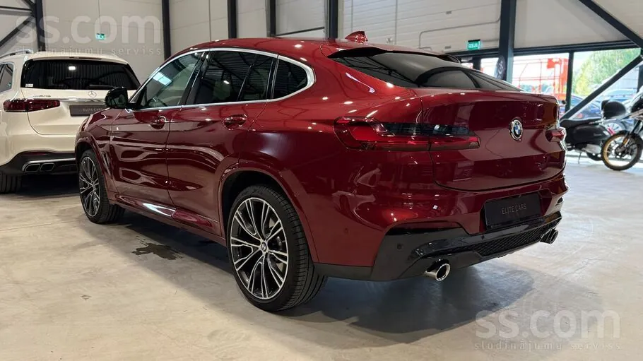 BMW X4 2021 photo 2