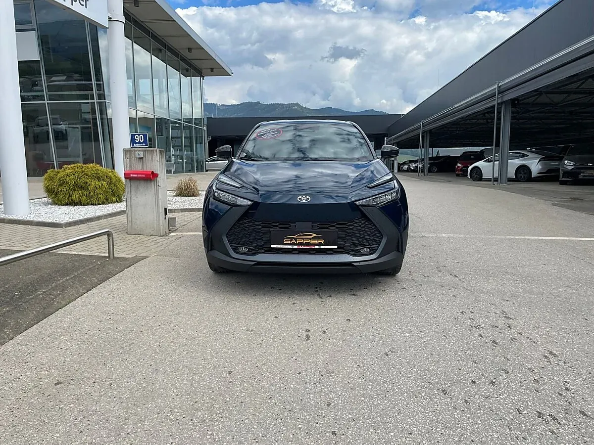 Toyota C-Hr 1970 photo 2