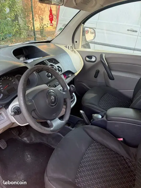 Renault Kangoo 2010 photo 3