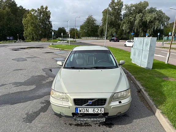 Volvo S60 2005 photo 5