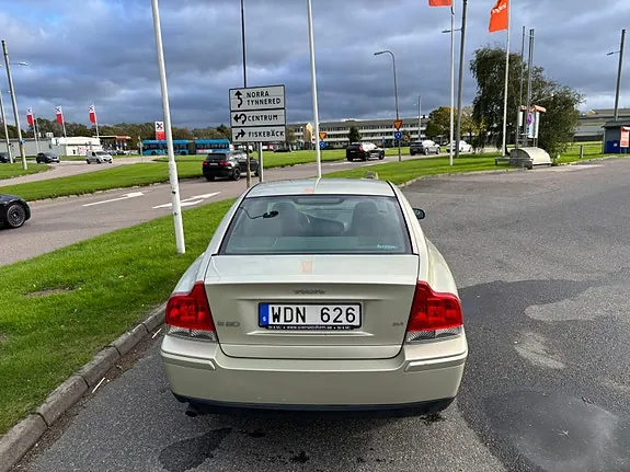 Volvo S60 2005 photo 4