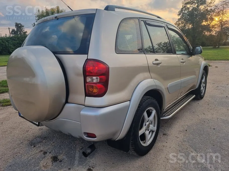 Toyota Rav4 2007 photo 4
