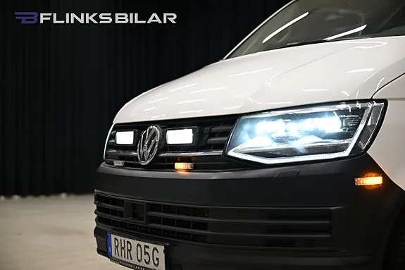 Volkswagen Transporter 2019 photo 2