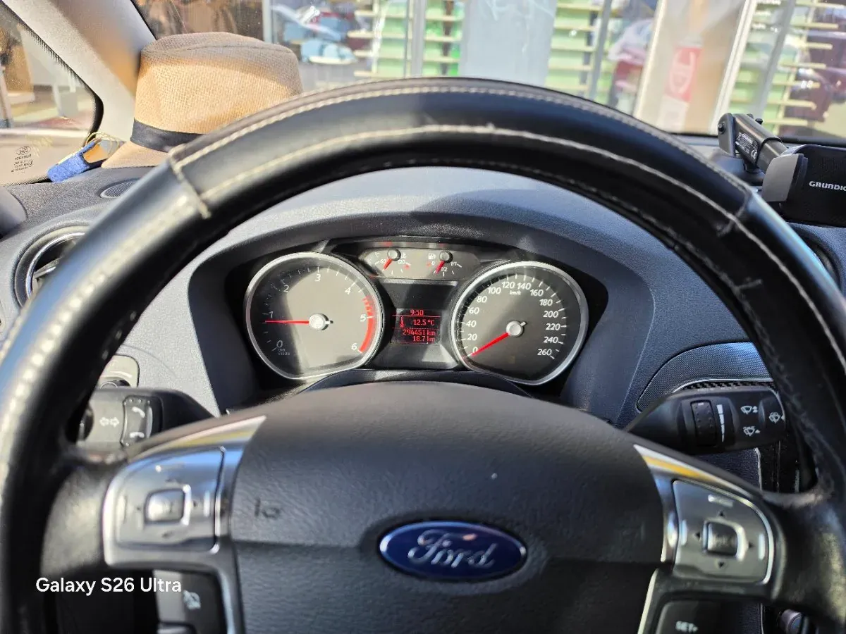 Ford S-Max