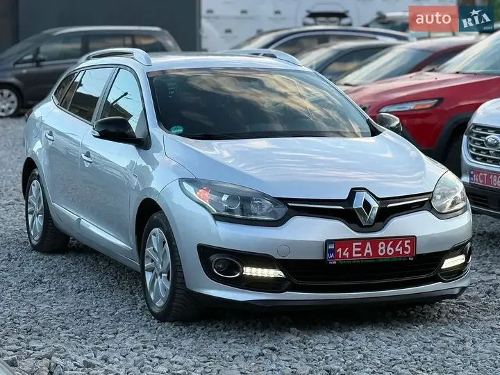 Renault Megane 2015 photo 4