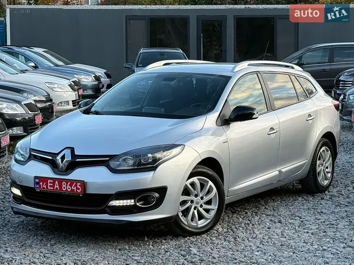 Renault Megane 2015 photo 2