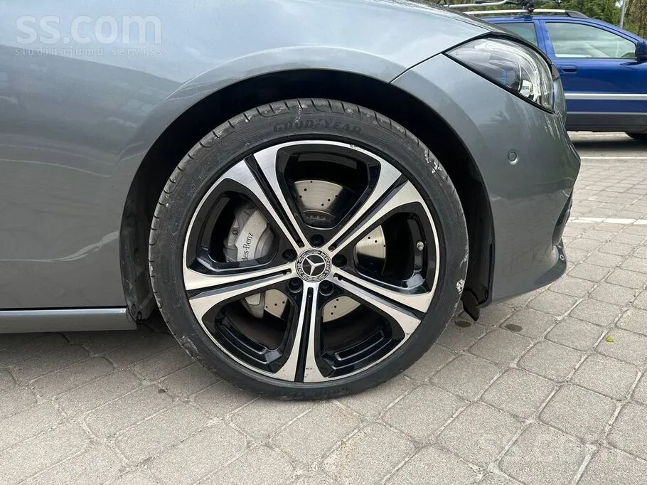 Mercedes-Benz C300D 2021 photo 5