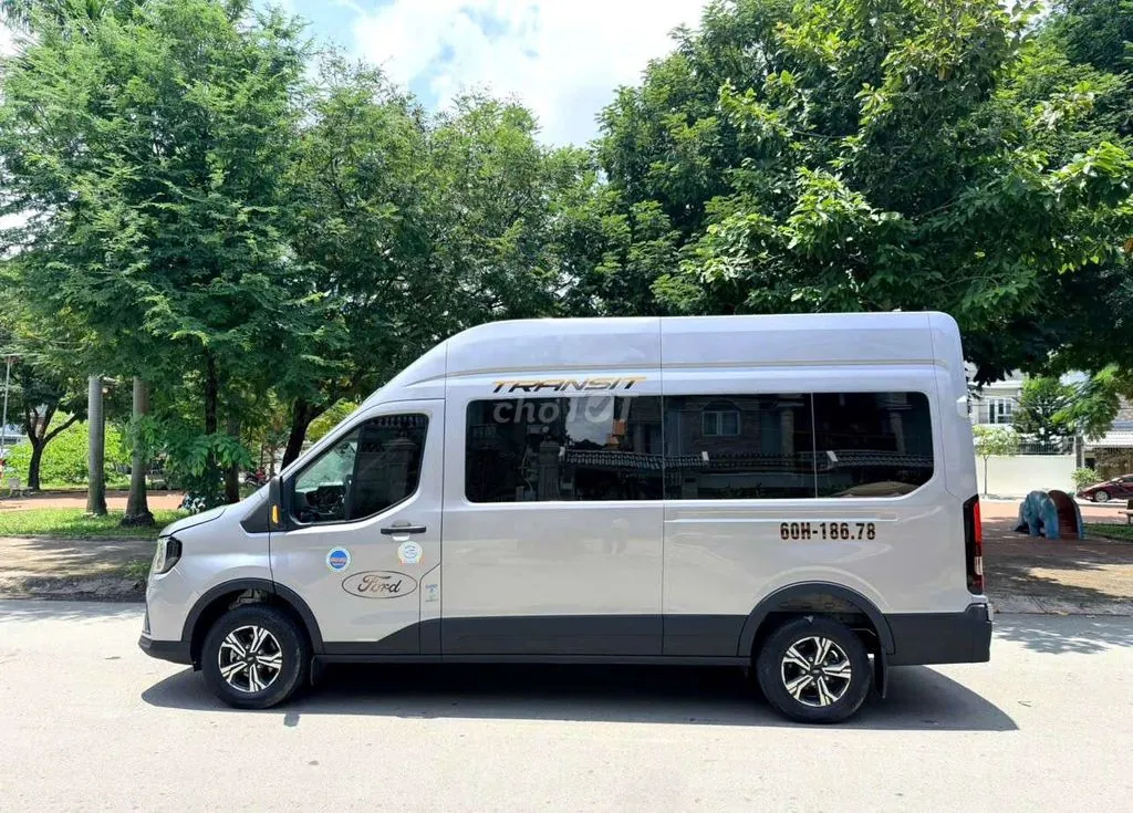 Ford Transit 2024 photo 4