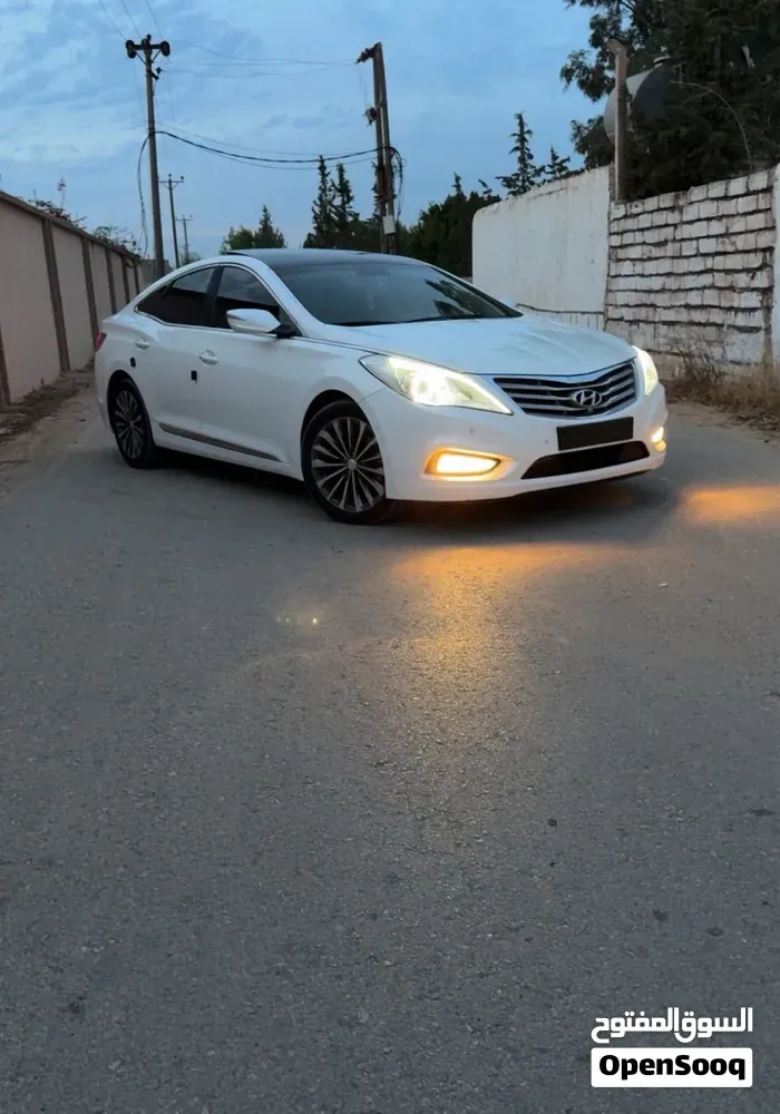 Hyundai Azera 2012 photo 4