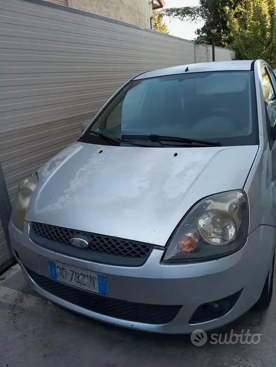 Ford Fiesta 2007 photo 4