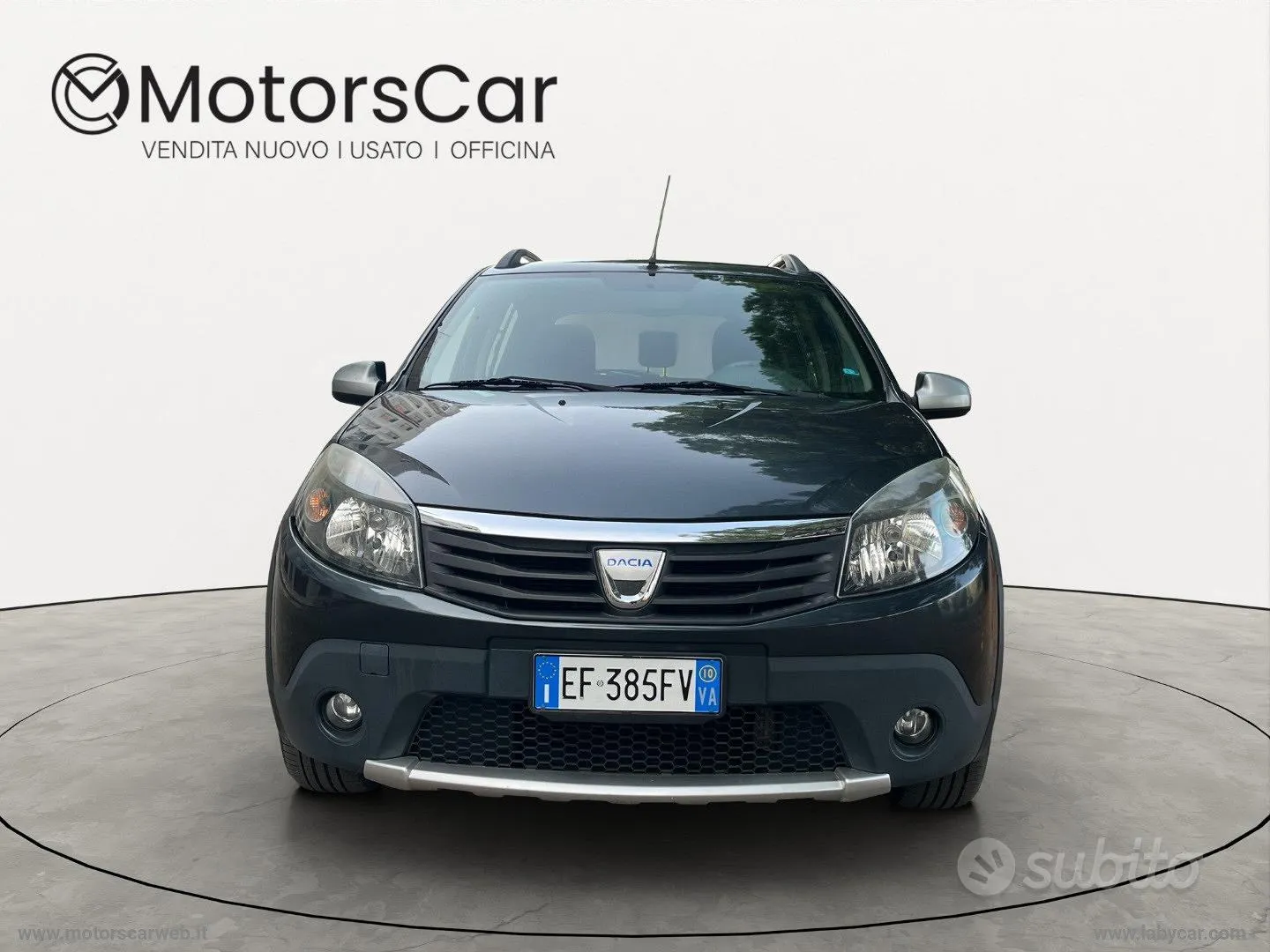 Dacia Sandero 2010 photo 2