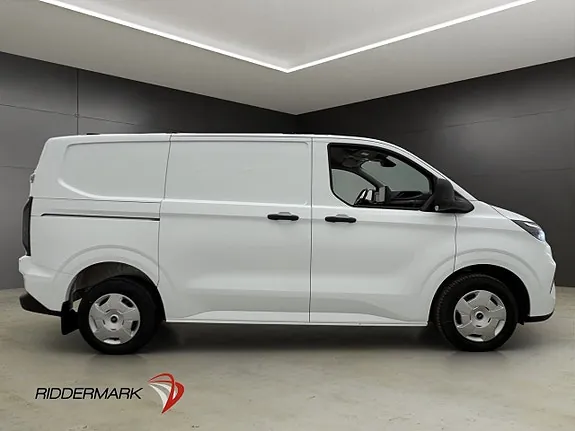 Ford Transit Custom 2024 photo 2